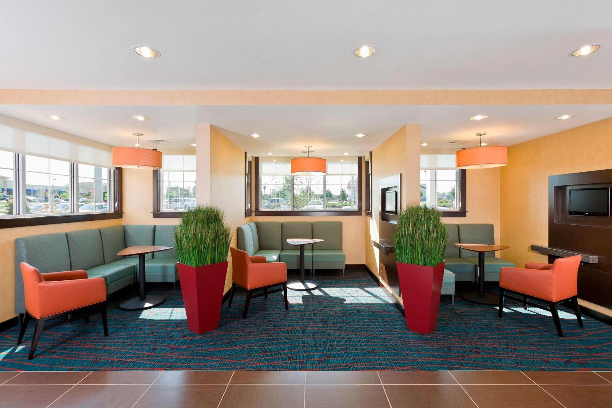 Residence Inn Bismarck North Exterior photo